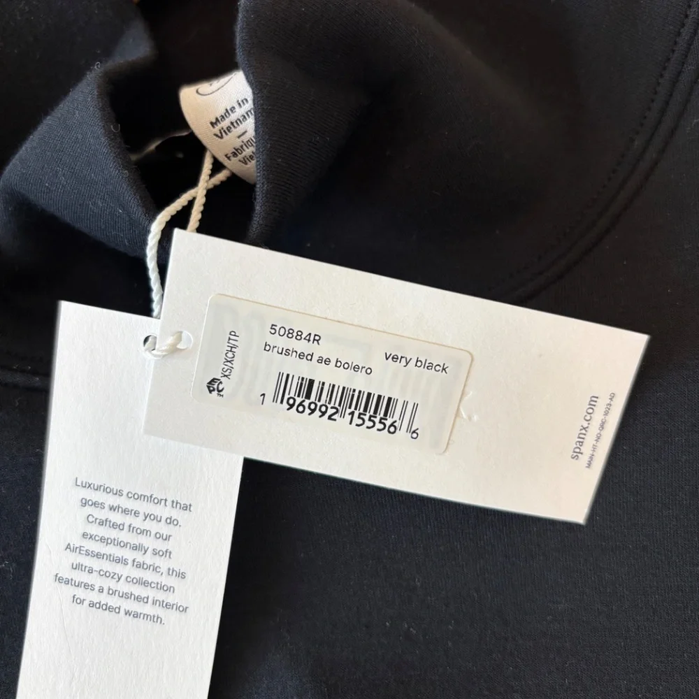 NWT SPANX  Scuba Crop Bolero Top, Size XS, black - Picture 8 of 8